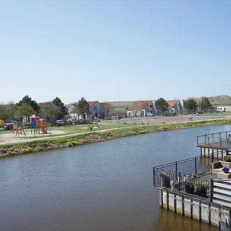 By Beach Aan Zee Apartament *