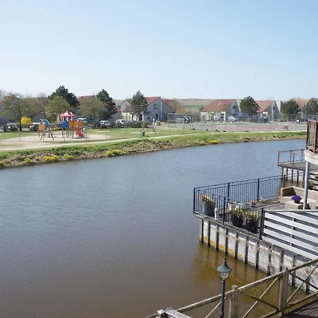 By Beach Aan Zee Apartament Julianadorp